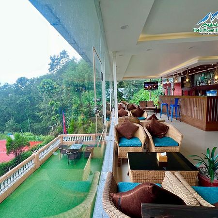 Mount Everest Hotel & Resort 纳加阔特 外观 照片